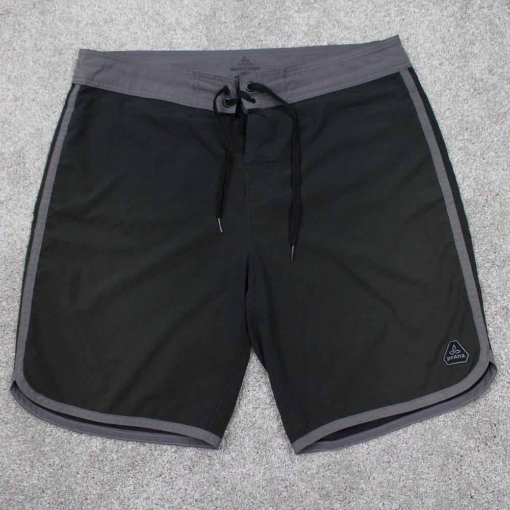 Prana Hybrid Board Shorts Mens 32 Black/Gray Drawstring Bathing Suit Swim Trunks
